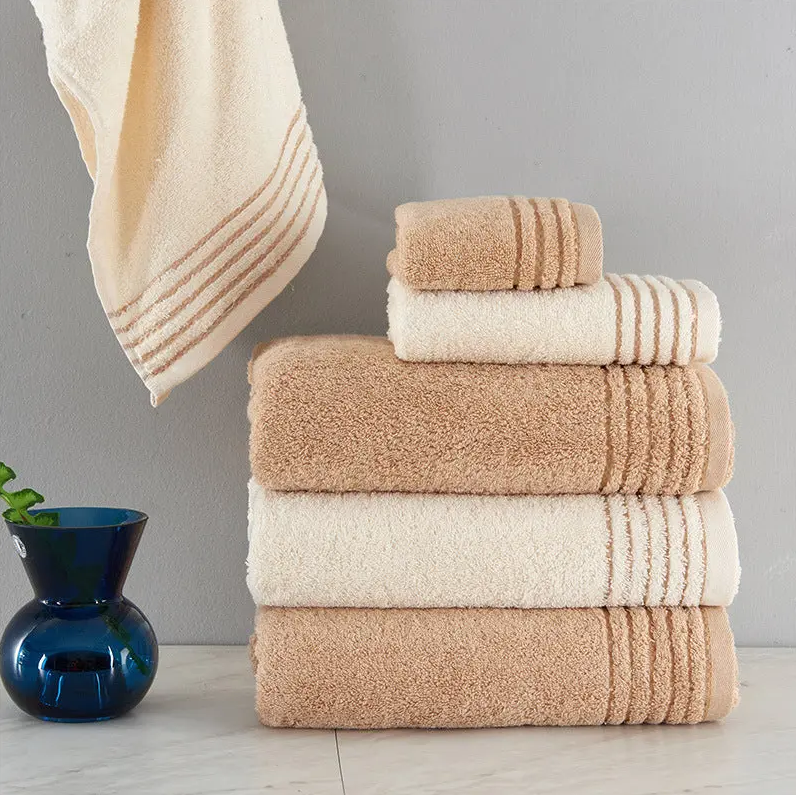 Transform-Your-Bathroom-with-the-Luxurious-Towels-Cotton-Set TrendyDwelling